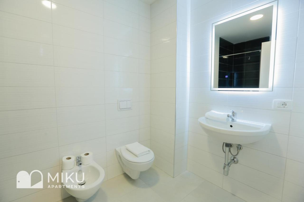 Miku Apartment - Vibrant 1Bd Apartment At Olympic Residence Τίρανα Εξωτερικό φωτογραφία
