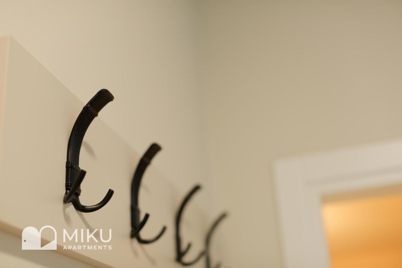 Miku Apartment - Vibrant 1Bd Apartment At Olympic Residence Τίρανα Εξωτερικό φωτογραφία
