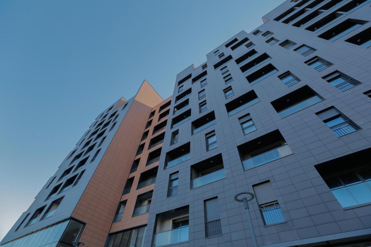 Miku Apartment - Vibrant 1Bd Apartment At Olympic Residence Τίρανα Εξωτερικό φωτογραφία