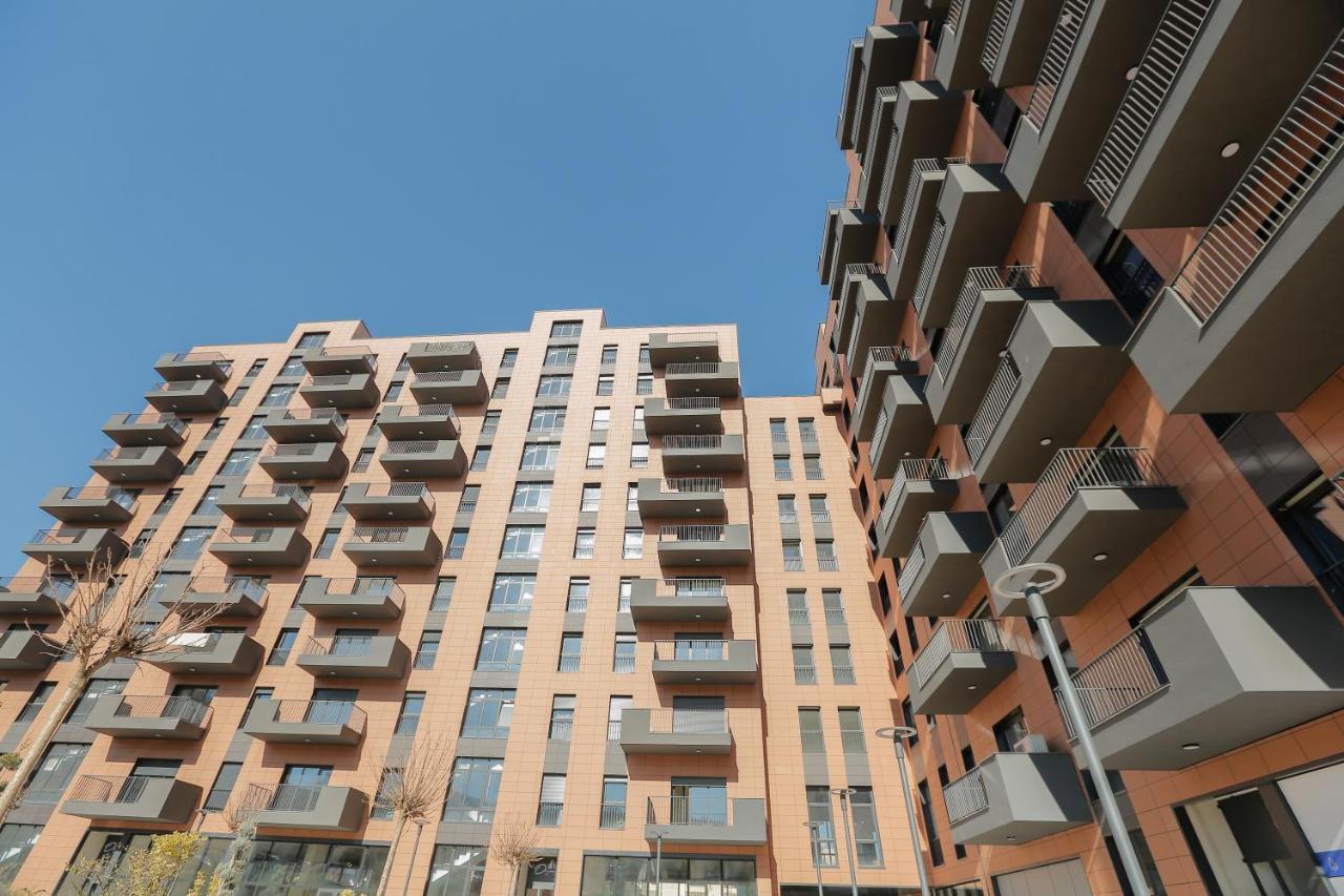 Miku Apartment - Vibrant 1Bd Apartment At Olympic Residence Τίρανα Εξωτερικό φωτογραφία